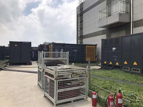四平除了定期检查，还有哪些方法可以及时发现接触式转速表探头的磨损？